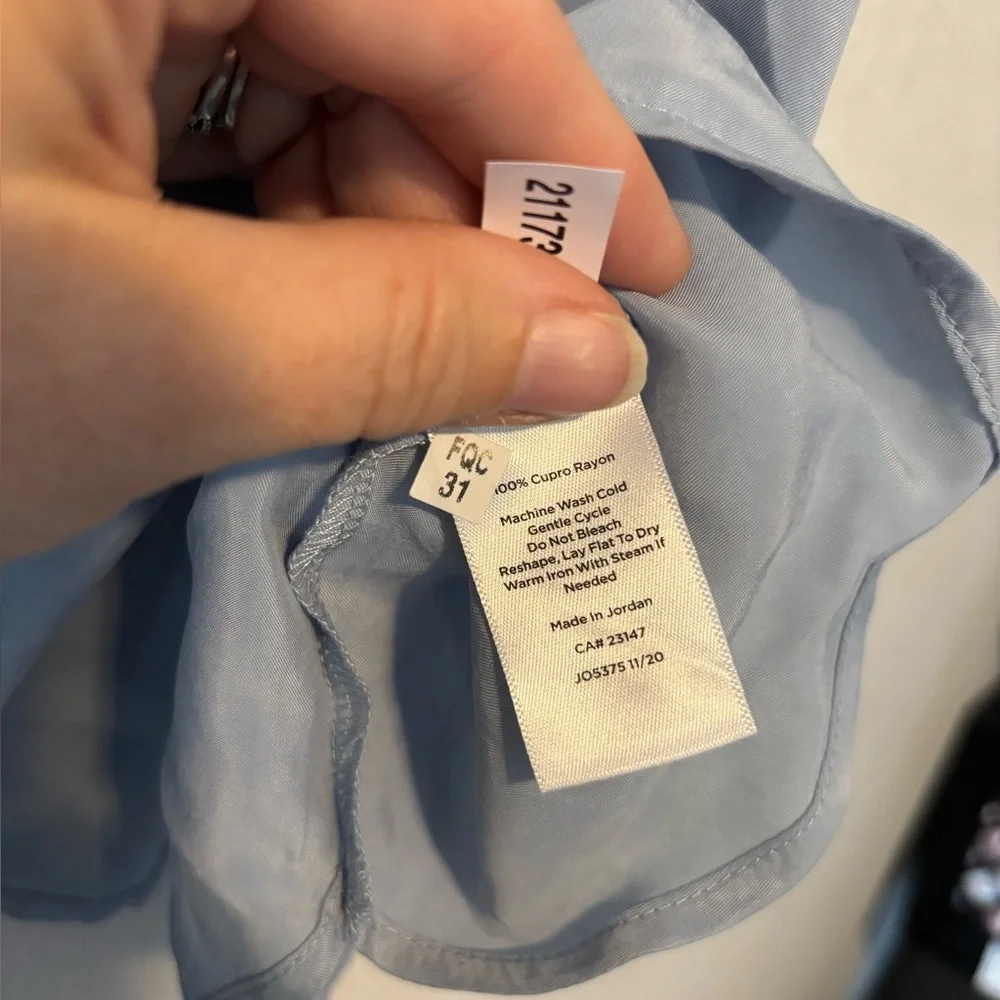 Haven Well Within | Elegant Light Blue Tank Top | Size XL - Picture 3 of 4